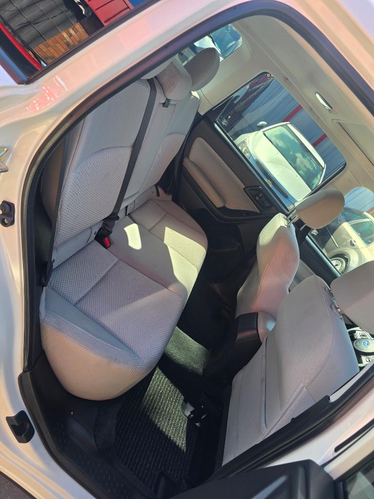 2017 Subaru Forester Premium - Photo 9