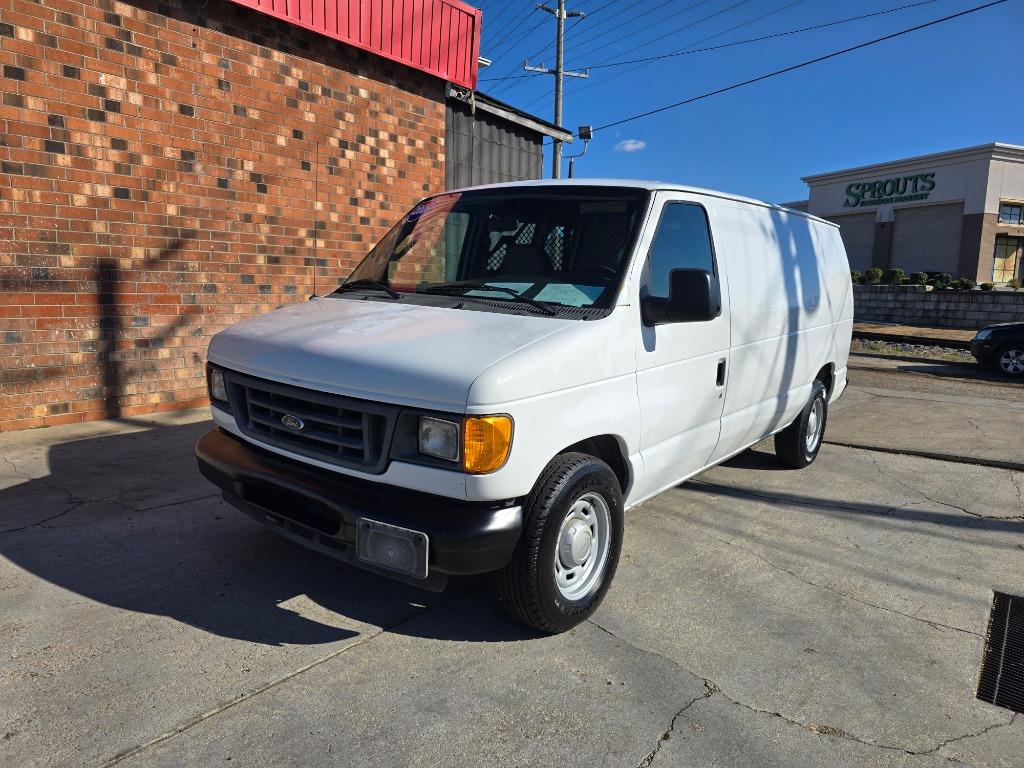 2006 Ford Econoline Van Commercial's photo